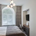 Vvinn Hotel
